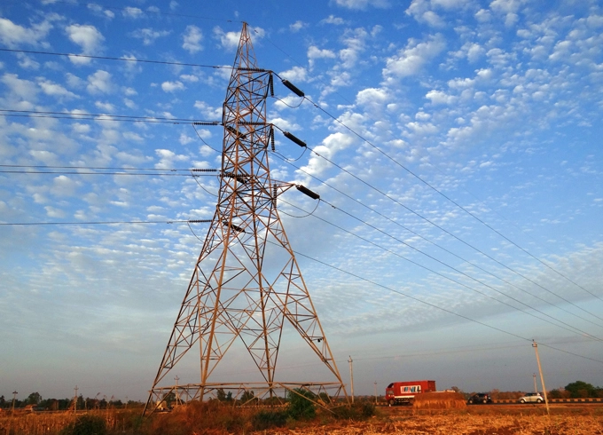 power transmission line tower