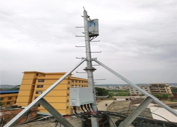 mobile tower on roof